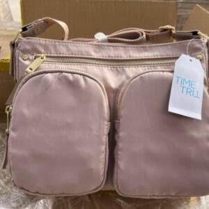 Assorted Purses Partial Pallet